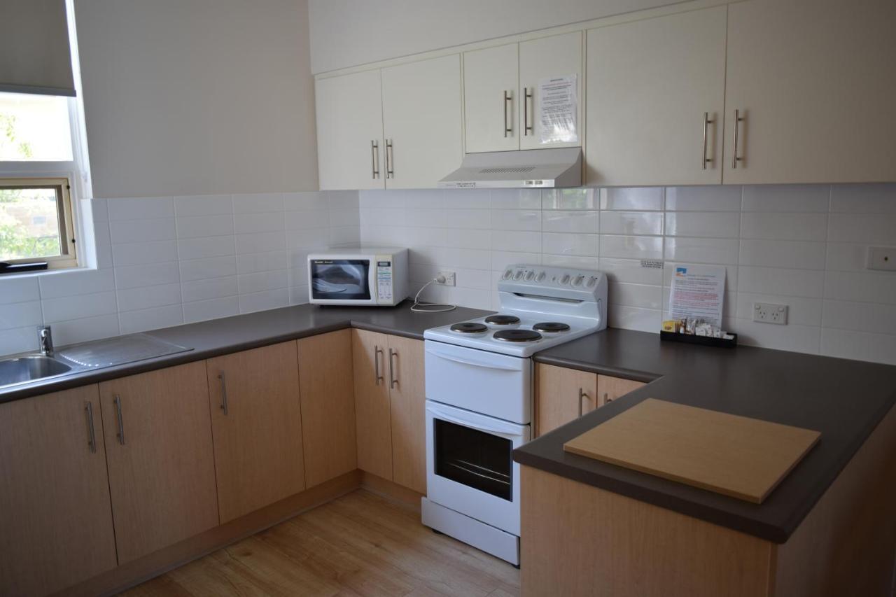 Glenelg Holiday Apartments - Corfu Αδελαΐδα Εξωτερικό φωτογραφία